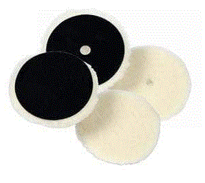 KNITTED POLISHING PAD WITH CENTER HOLE